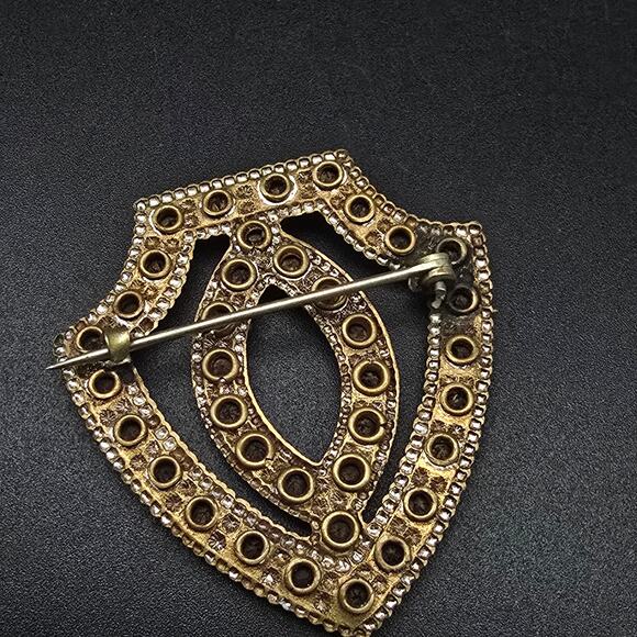 Edwardian Rhinestone Shield Brooch Gold Tone C Clasp - Picture 3 of 7